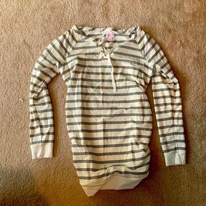 Maternity top
